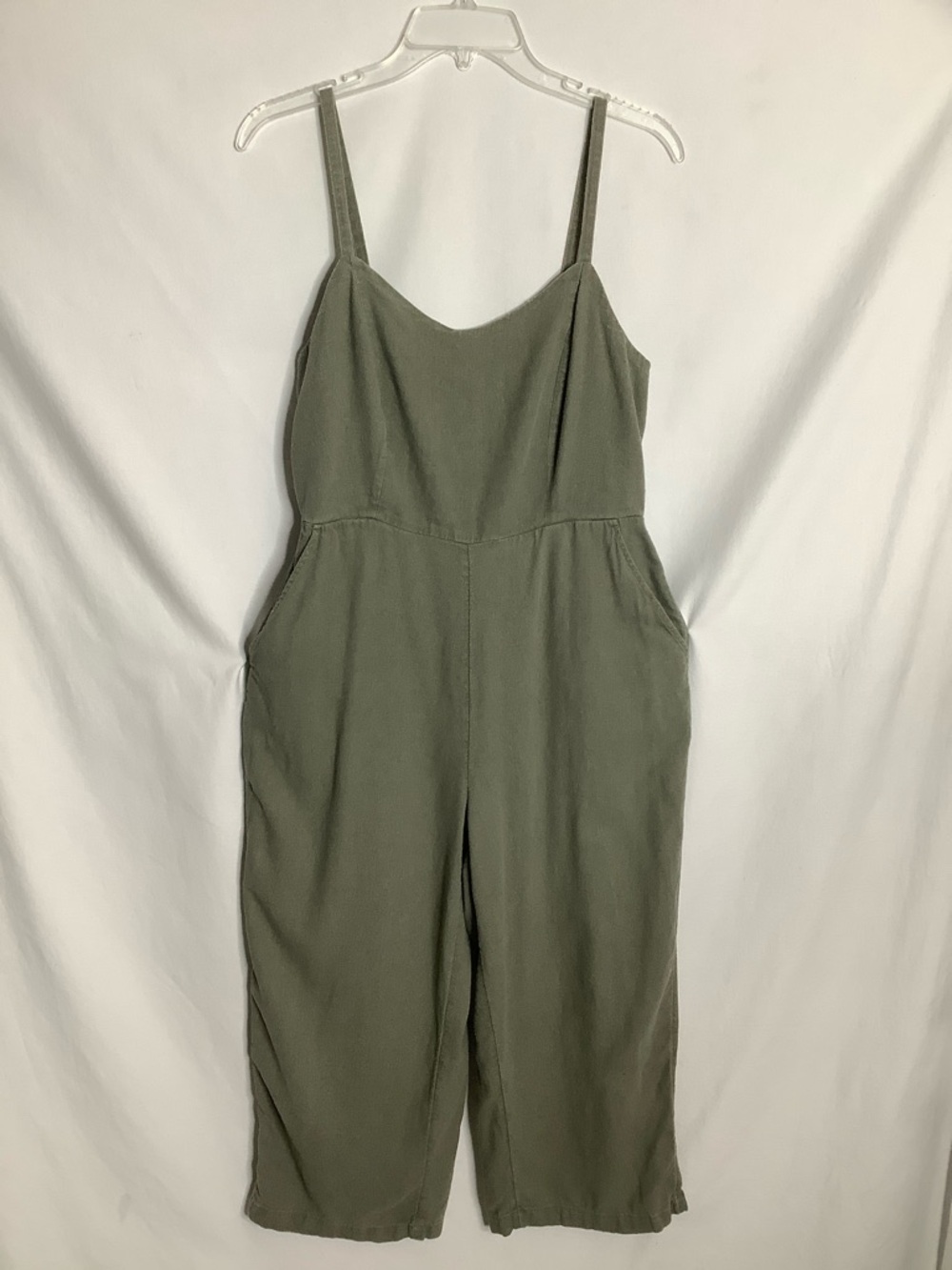 Old Navy Linen Blend Cami Jumpsuit Size MP Stone Wall Green